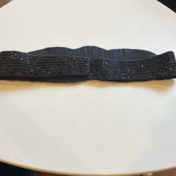 Vintage 1980s Beaded Belt Velcro Closure - Picture 4 of 5